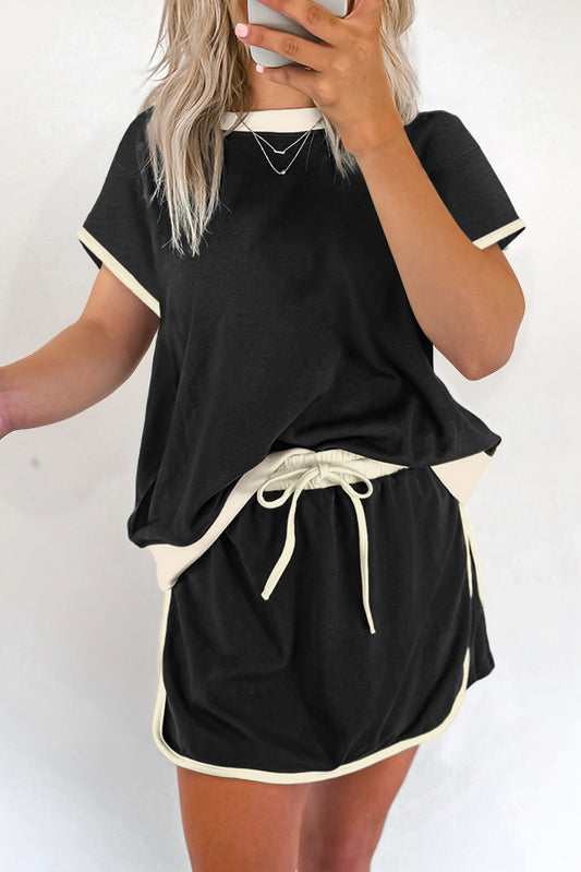 Black Colorblock T-Shirt & Skort Set